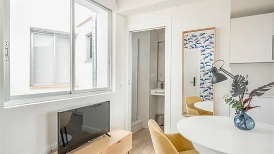 Rooms in Málaga - photo 5