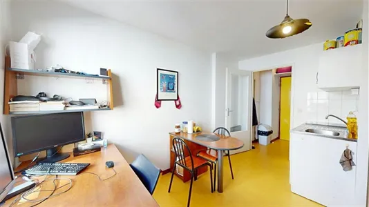 Apartments in Saint-Étienne - photo 6