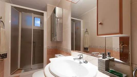 Rooms in Cornellà de Llobregat - photo 7