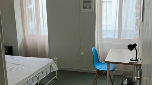 Rooms in Patras - photo 4