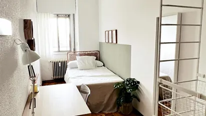 Room for rent in Madrid Moncloa-Aravaca, Madrid