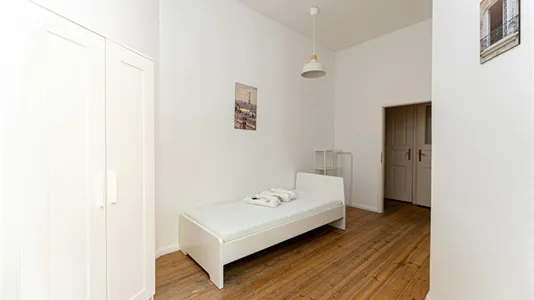Rooms in Berlin Friedrichshain-Kreuzberg - photo 4