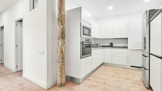 Rooms in Barcelona Ciutat Vella - photo 5