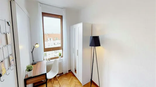 Rooms in Lyon - photo 3