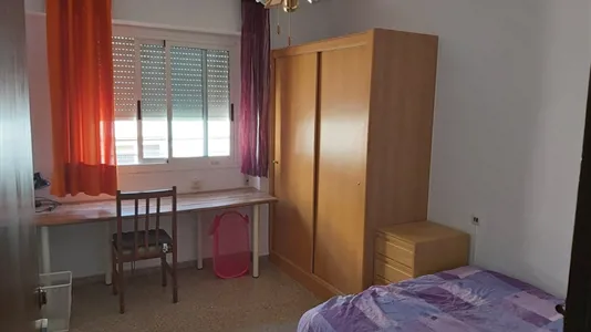 Rooms in Murcia - photo 1