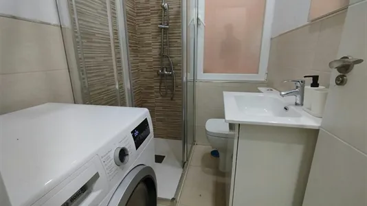 Rooms in Madrid Retiro - photo 9
