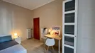 Room for rent, Bologna, Emilia-Romagna, &lt;span class=&quot;blurred street&quot; onclick=&quot;ProcessAdRequest(12848724)&quot;&gt;&lt;span class=&quot;hint&quot;&gt;See streetname&lt;/span&gt;[xxxxxxxxxxxxx]&lt;/span&gt;