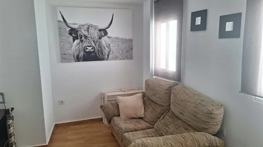 Rooms in El Fontanal - photo 5