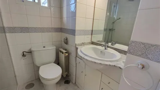 Rooms in Madrid Chamberí - photo 10