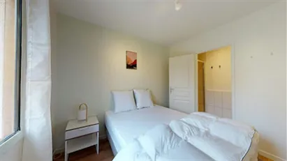 Room for rent in Bobigny, Île-de-France