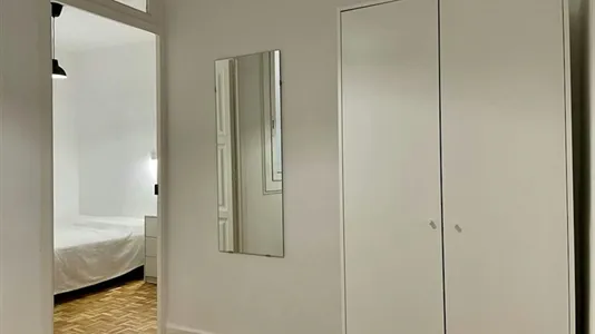 Apartments in Barcelona Ciutat Vella - photo 9