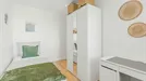 Room for rent, Munich, &lt;span class=&quot;blurred street&quot; onclick=&quot;ProcessAdRequest(12329528)&quot;&gt;&lt;span class=&quot;hint&quot;&gt;See streetname&lt;/span&gt;[xxxxxxxxxxxxx]&lt;/span&gt;