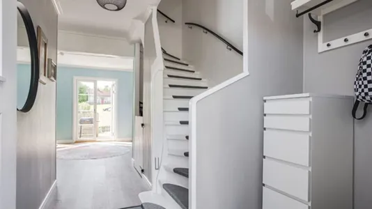 Houses in Jönköping - photo 2