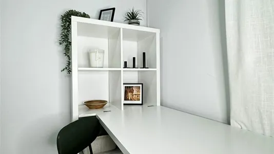 Rooms in Madrid Salamanca - photo 4