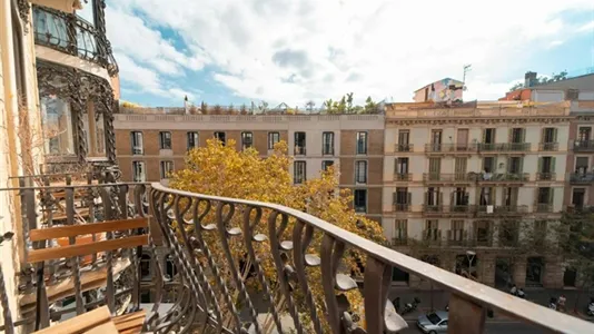 Rooms in Barcelona Eixample - photo 3