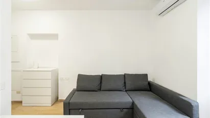 Apartment for rent in Milano Zona 6 - Barona, Lorenteggio, Milan