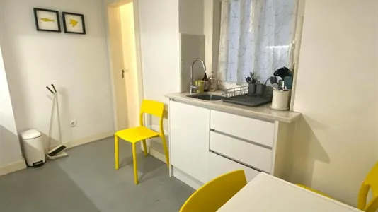 Apartments in Location is not specified - photo 6