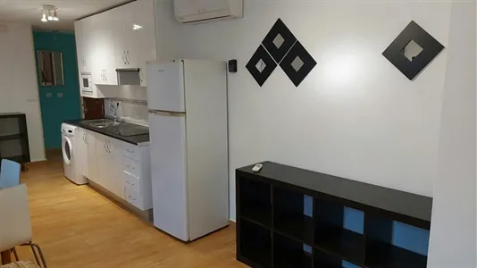 Rooms in El Fontanal - photo 10