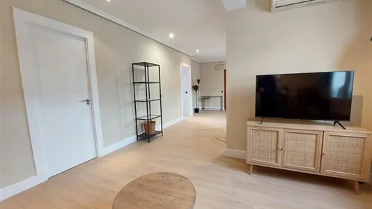 Apartments in Madrid Chamberí - photo 4