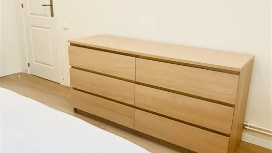 Rooms in Badalona - photo 6