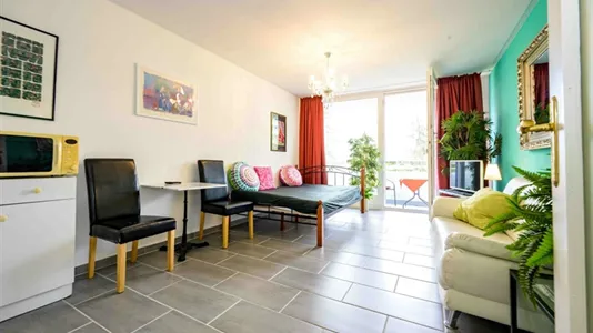 Apartments in Bonn - photo 5