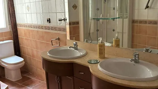 Rooms in Bilbao - photo 8