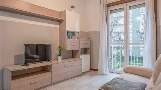 Rooms in Milano Zona 2 - Stazione Centrale, Gorla, Turro, Greco, Crescenzago - photo 8
