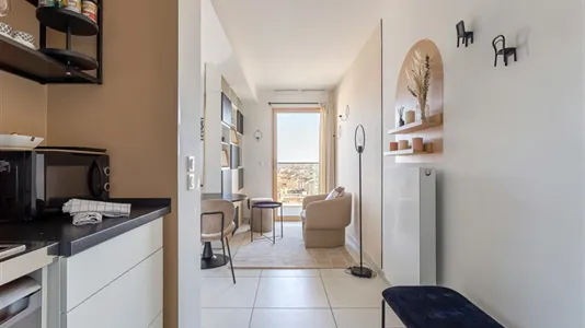 Apartments in Lyon - photo 9