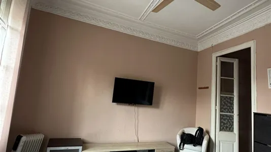 Rooms in Barcelona Ciutat Vella - photo 5