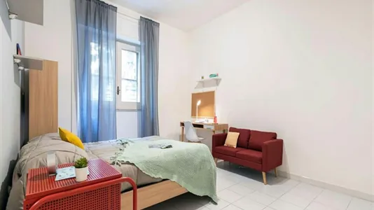 Rooms in Roma Municipio II – Parioli/Nomentano - photo 2