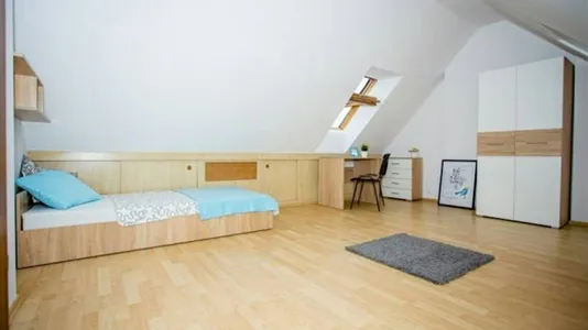 Rooms in Location is not specified - photo 1