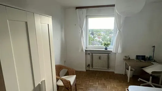 Rooms in Munich Thalkirchen-Obersendling-Forstenried-Fürstenried-Solln - photo 1