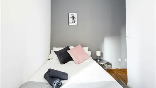 Rooms in Madrid Centro - photo 1