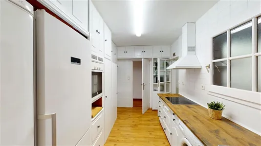 Rooms in Barcelona Eixample - photo 6