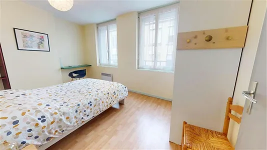 Apartments in Saint-Étienne - photo 5