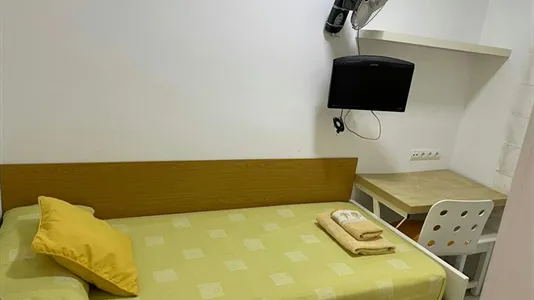 Rooms in Sant Pere de Ribes - photo 3