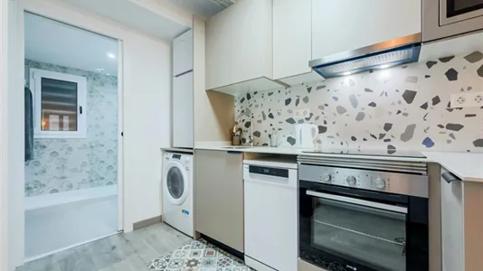 Apartments in Barcelona Ciutat Vella - photo 4