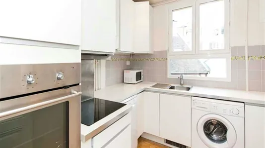 Rooms in Paris 10ème arrondissement - photo 10