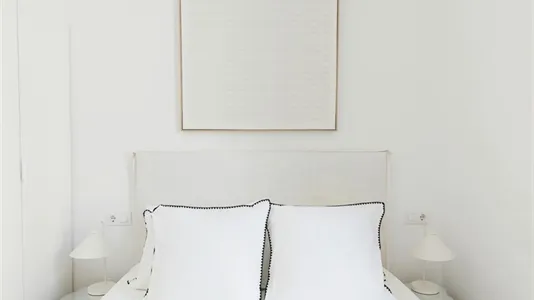 Apartments in Barcelona Eixample - photo 9