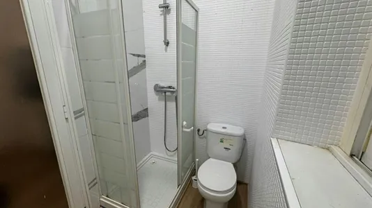 Rooms in Madrid Centro - photo 4