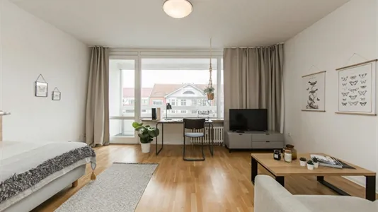 Apartments in Berlin Steglitz-Zehlendorf - photo 1