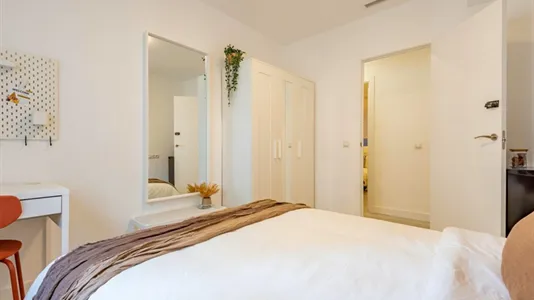 Rooms in Madrid Chamberí - photo 3