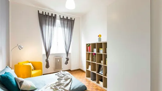 Rooms in Buccinasco - photo 2