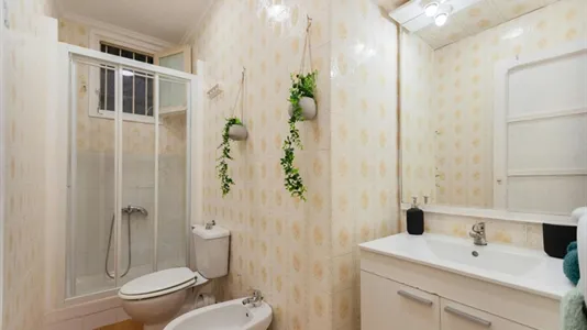 Rooms in Valencia L'Eixample - photo 9