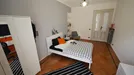 Room for rent, Turin, Piemonte, &lt;span class=&quot;blurred street&quot; onclick=&quot;ProcessAdRequest(12984979)&quot;&gt;&lt;span class=&quot;hint&quot;&gt;See streetname&lt;/span&gt;[xxxxxxxxxxxxx]&lt;/span&gt;