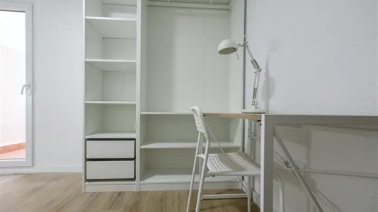 Rooms in Tavernes Blanques - photo 5