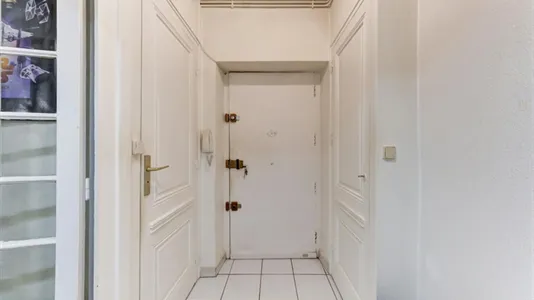 Apartments in Lyon - photo 2