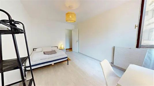 Rooms in Lyon - photo 2
