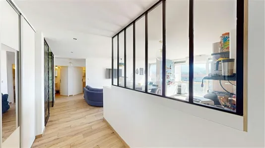 Rooms in Saint-Julien-en-Genevois - photo 10