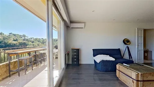 Apartments in Grasse - photo 5